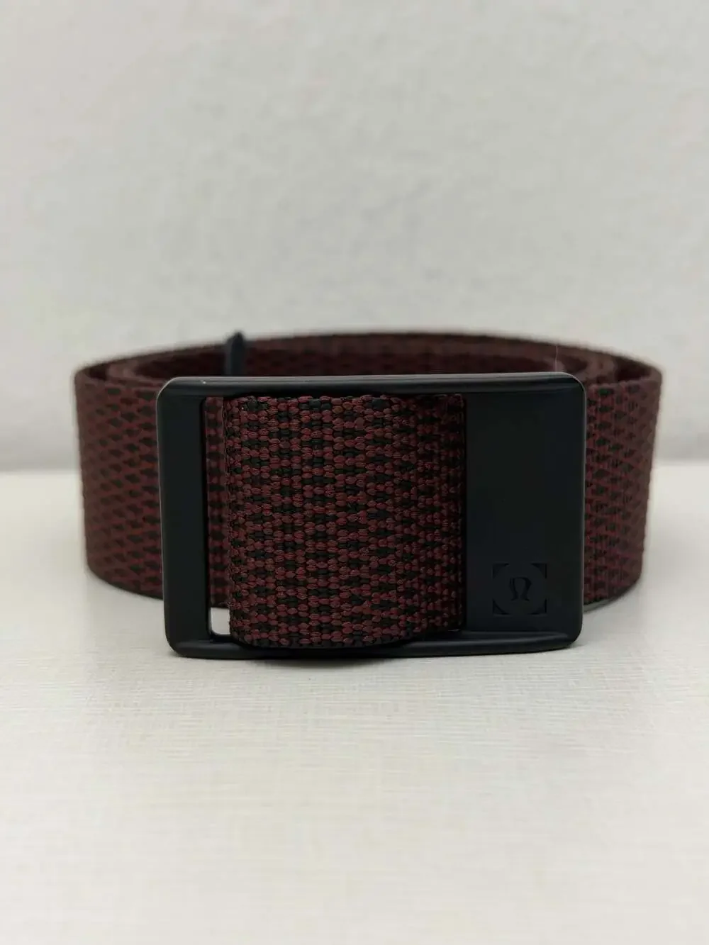 Lululemon Web Belt in Two-Tone Burgundy and Black with Logo Buckle